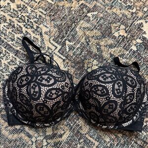 Victoria's Secret Elegant Black Lace Bra